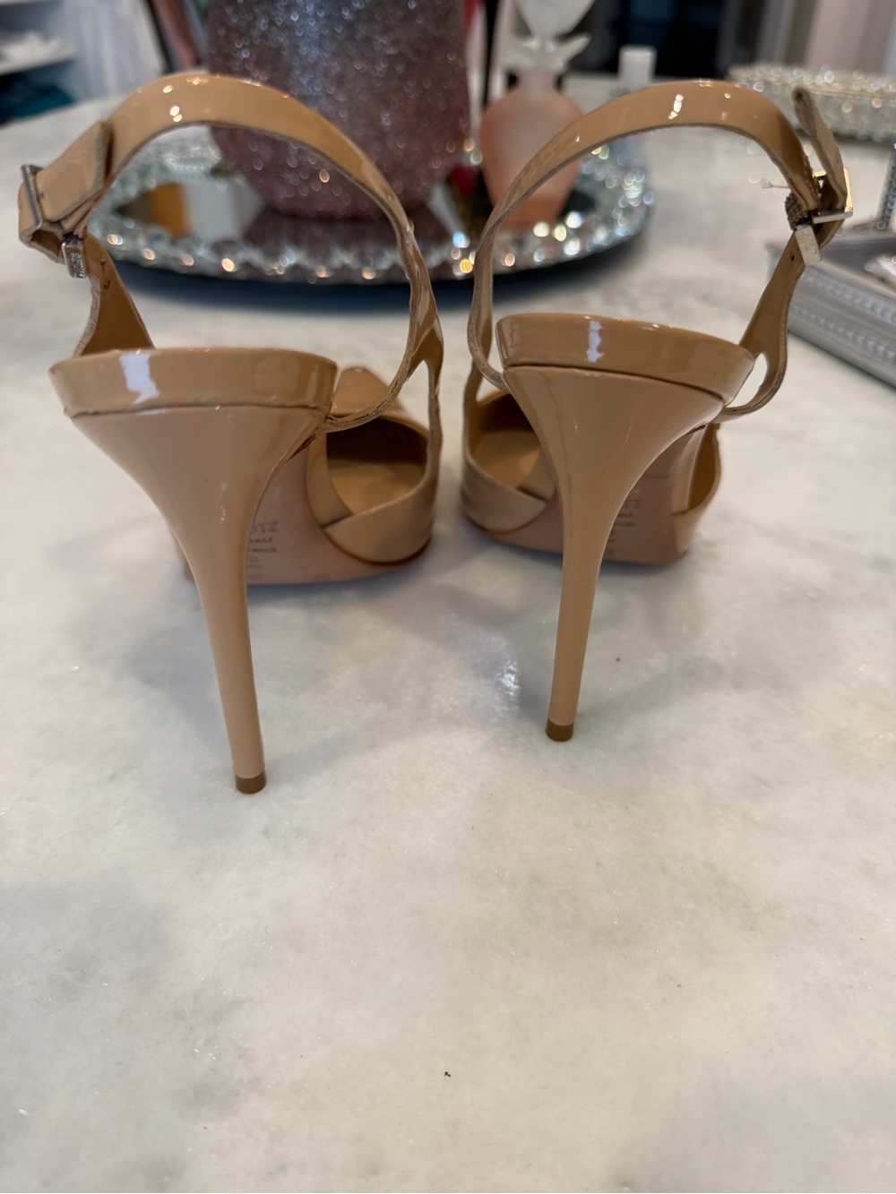 Schutz Women's Nude Patent Slingback Pointed-Toe Pumps size 7. - Picture 3 of 6
